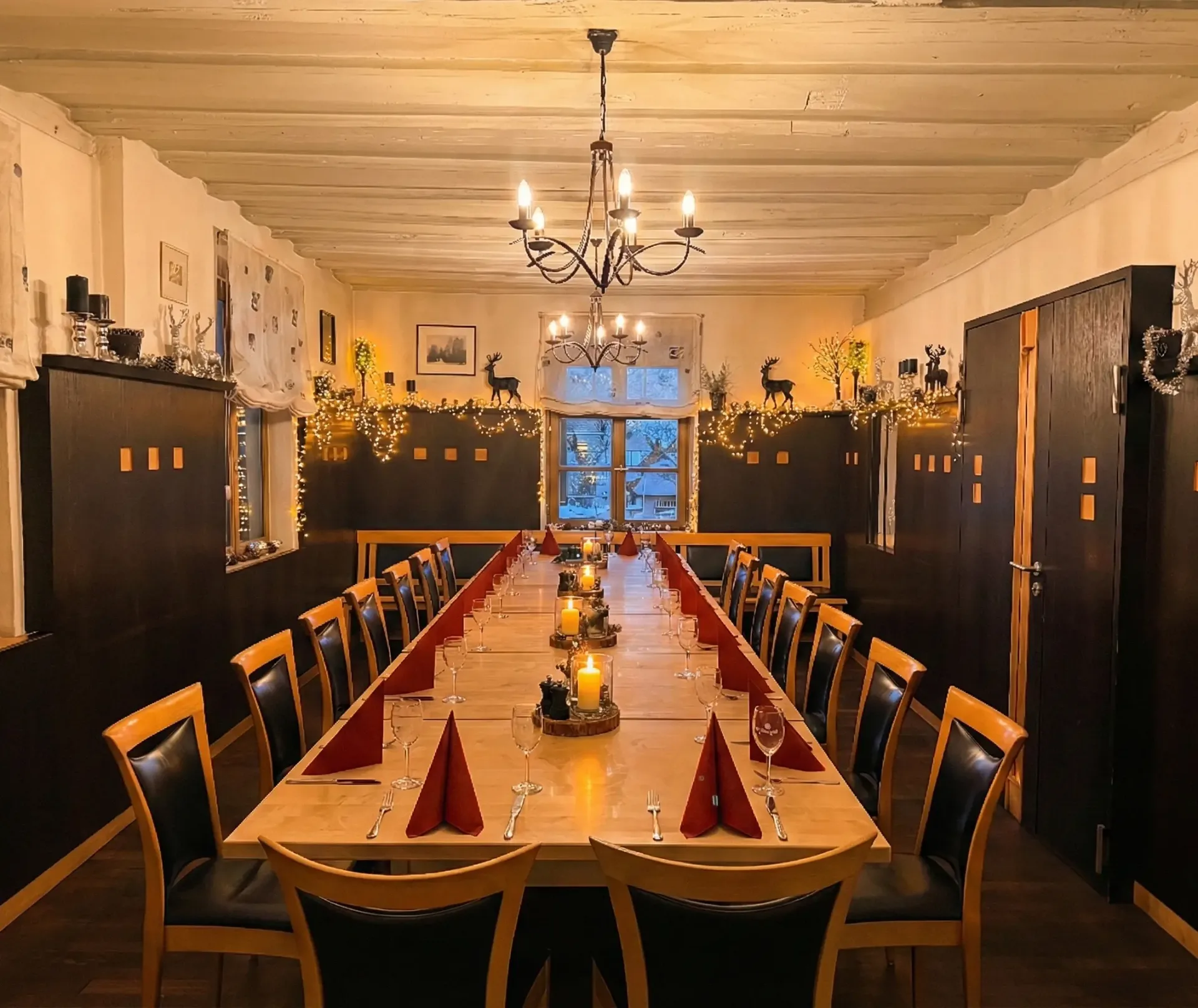 Schwarz-Weiß-Stube
